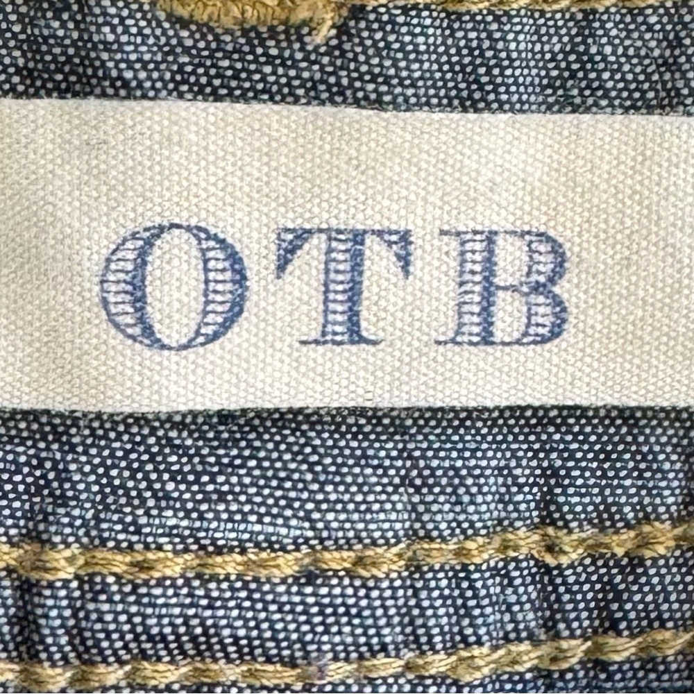 OTB Denim Shorts Size 9 Mid Rise Cuffed Dark Wash Stretch - Picture 4 of 5